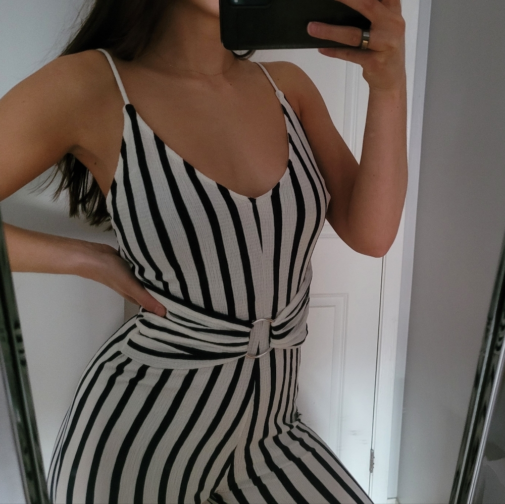 Jumpsuit - Picture 4 of 4